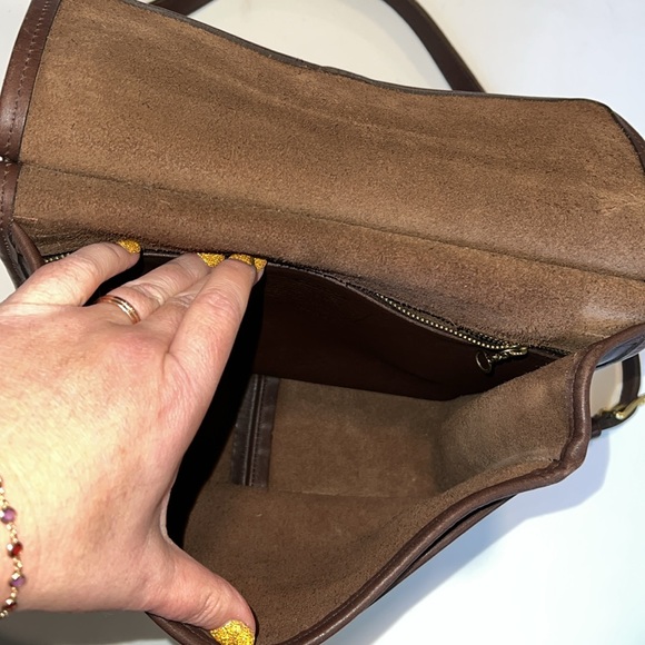 Coach - vintage WILLIS leather crossbody, dark mahogany - Picture 9 of 15